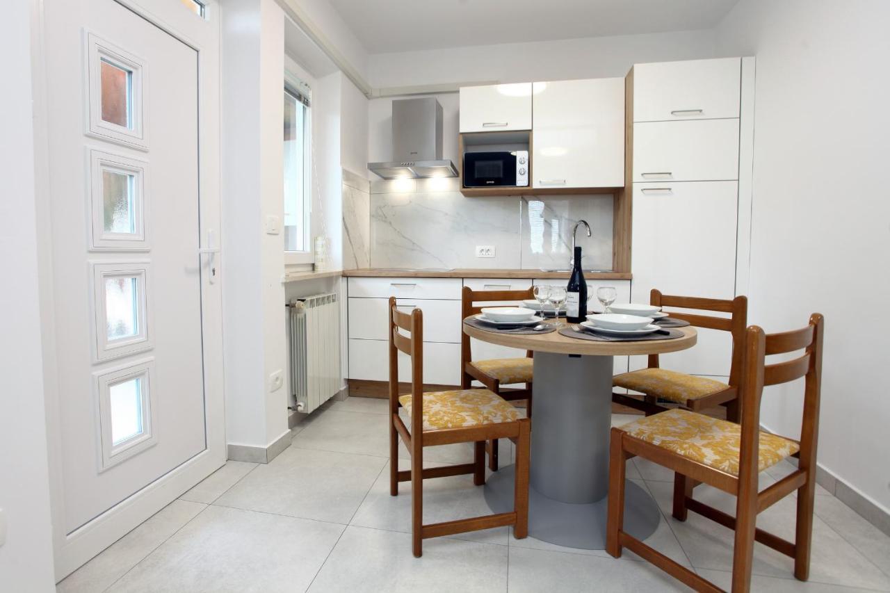 Sea View Apartments Portoroz Zm Exterior photo